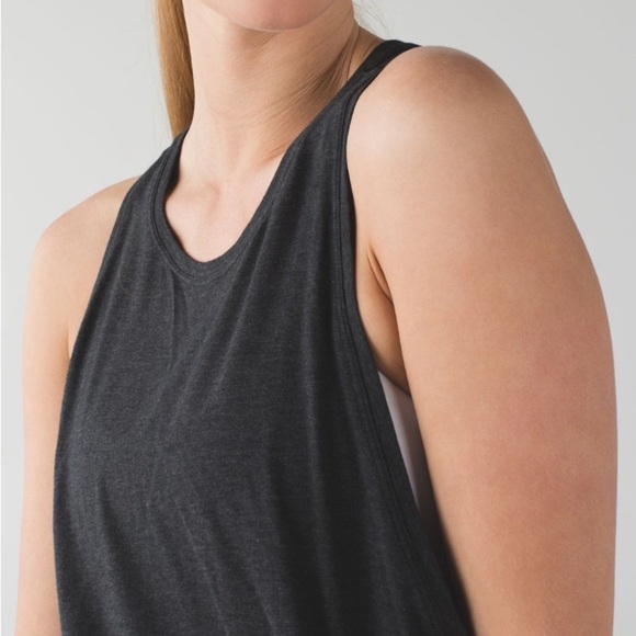 Lululemon Tie & Go Soft Pima Cotton Lightweight Tank in Heathered Black Sz 6 - Picture 3 of 12